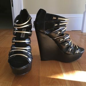 Steve Madden wedges